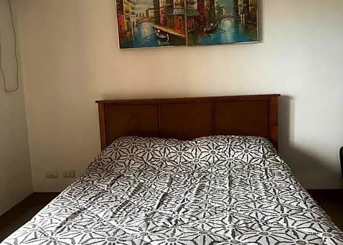 Homestay Victorian Place Simple Yet Luxurious Manila
